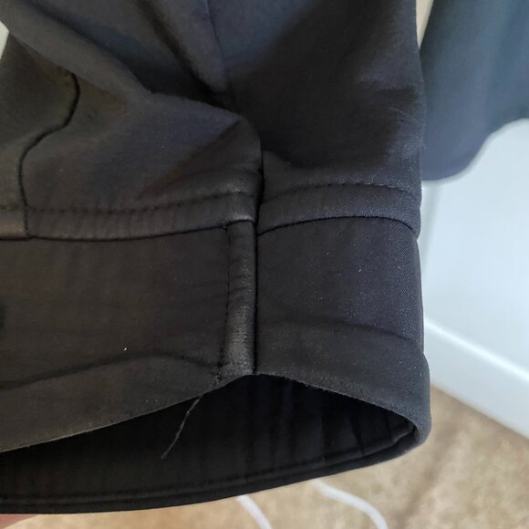 Moosejaw Winter Coat - Picture 9 of 9